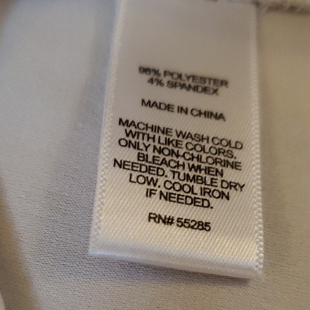 Express Women's Cream Blouse - Picture 7 of 7
